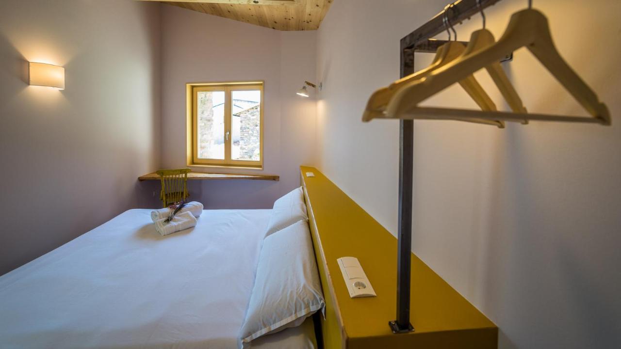 Eco-Apartaments Cal Rossa De Taus Exterior foto
